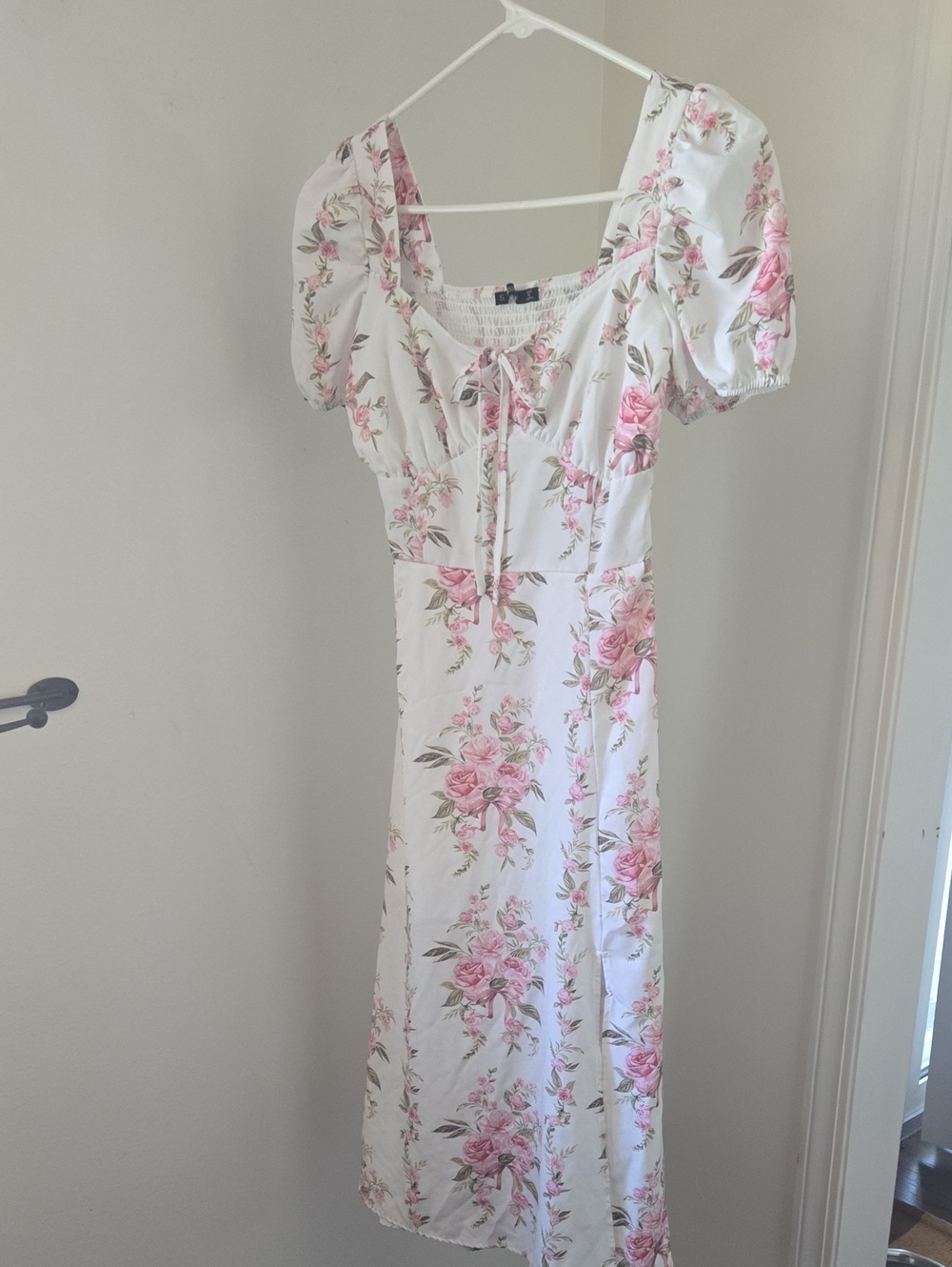 White Midi Dress with Pink Floral Print and Puff Sleeves